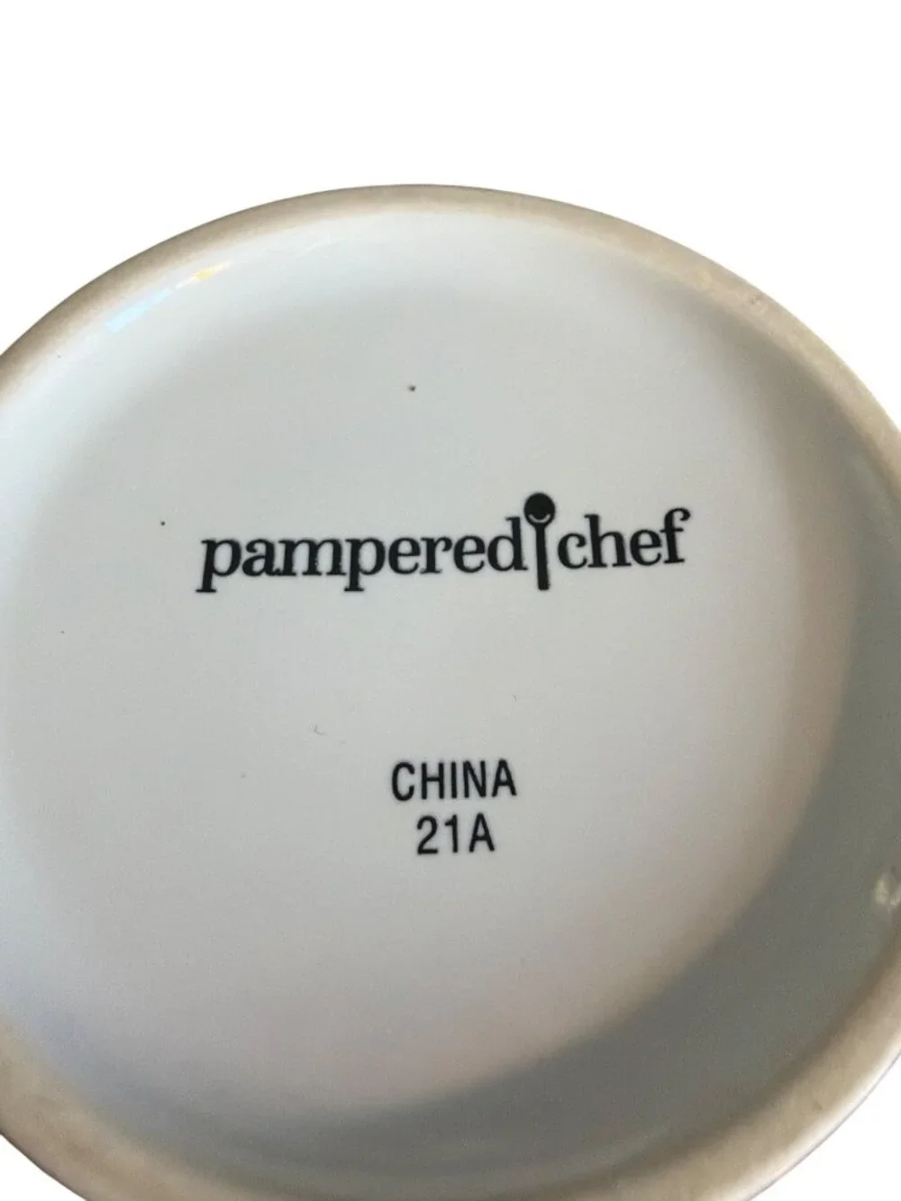 Pampered Chef White Ceramic Egg Cooker Microwave Oatmeal 1529 Silicone Sleeve
